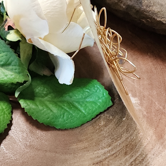 Gold Tone Open-Work Flower Drop Earrings - Picture 5 of 8